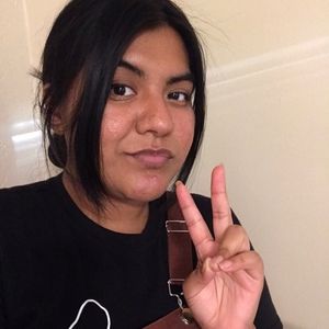Meet your Posher, Roxanna